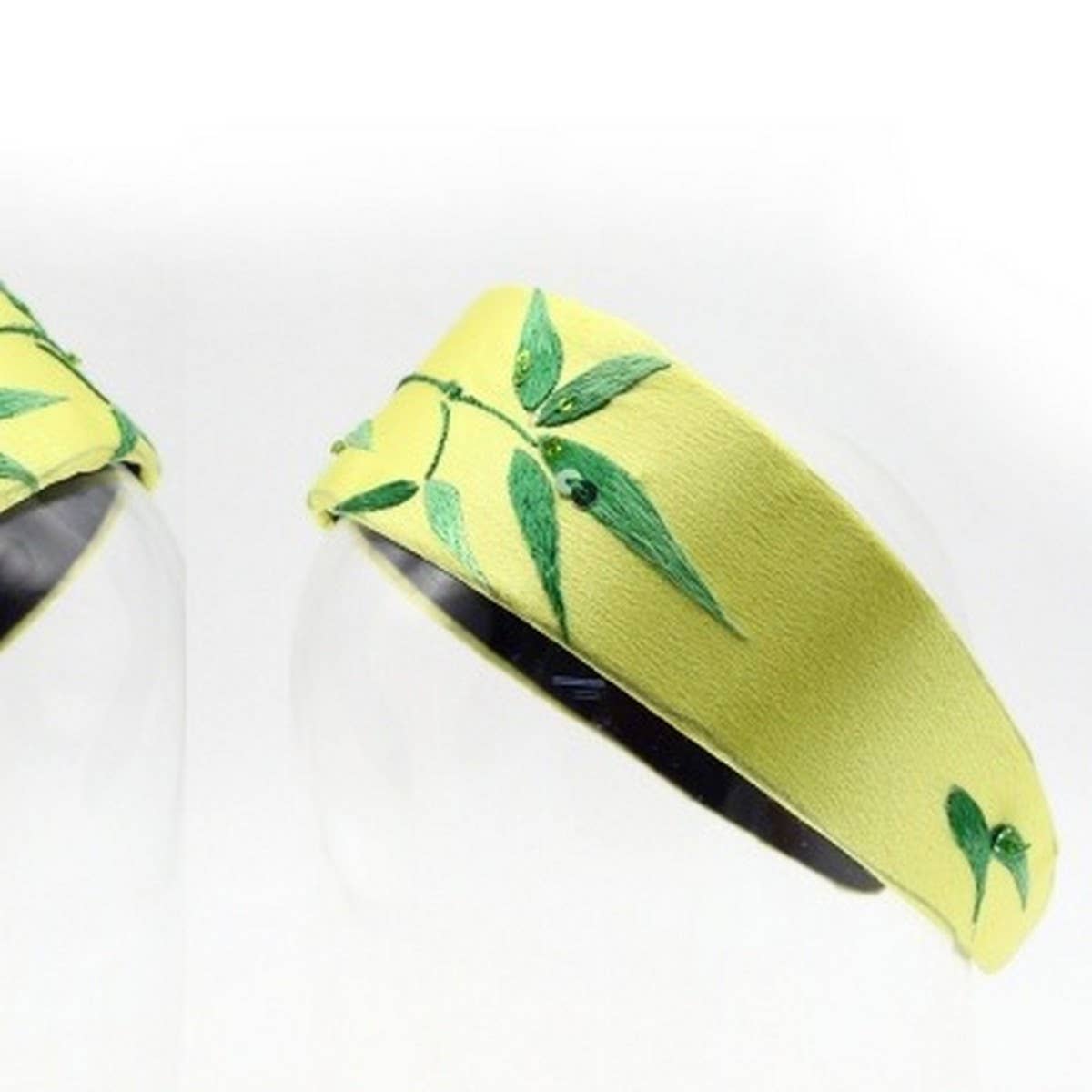 HANDCRAFTED BAMBOO HEADBAND IN FRESH ART STYLE_CWMM6122