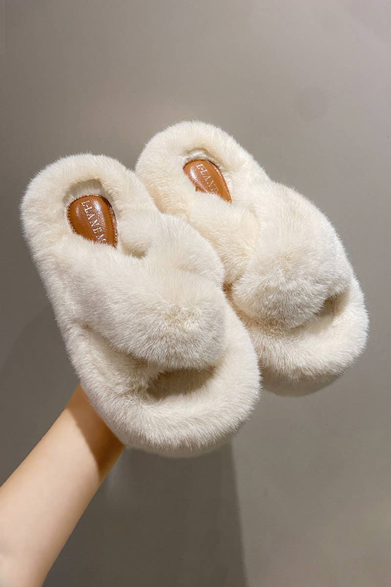 THICK SOLE CROSS STRAP FLUFFY BEDROOM SLIPPERS_CWSHS0230