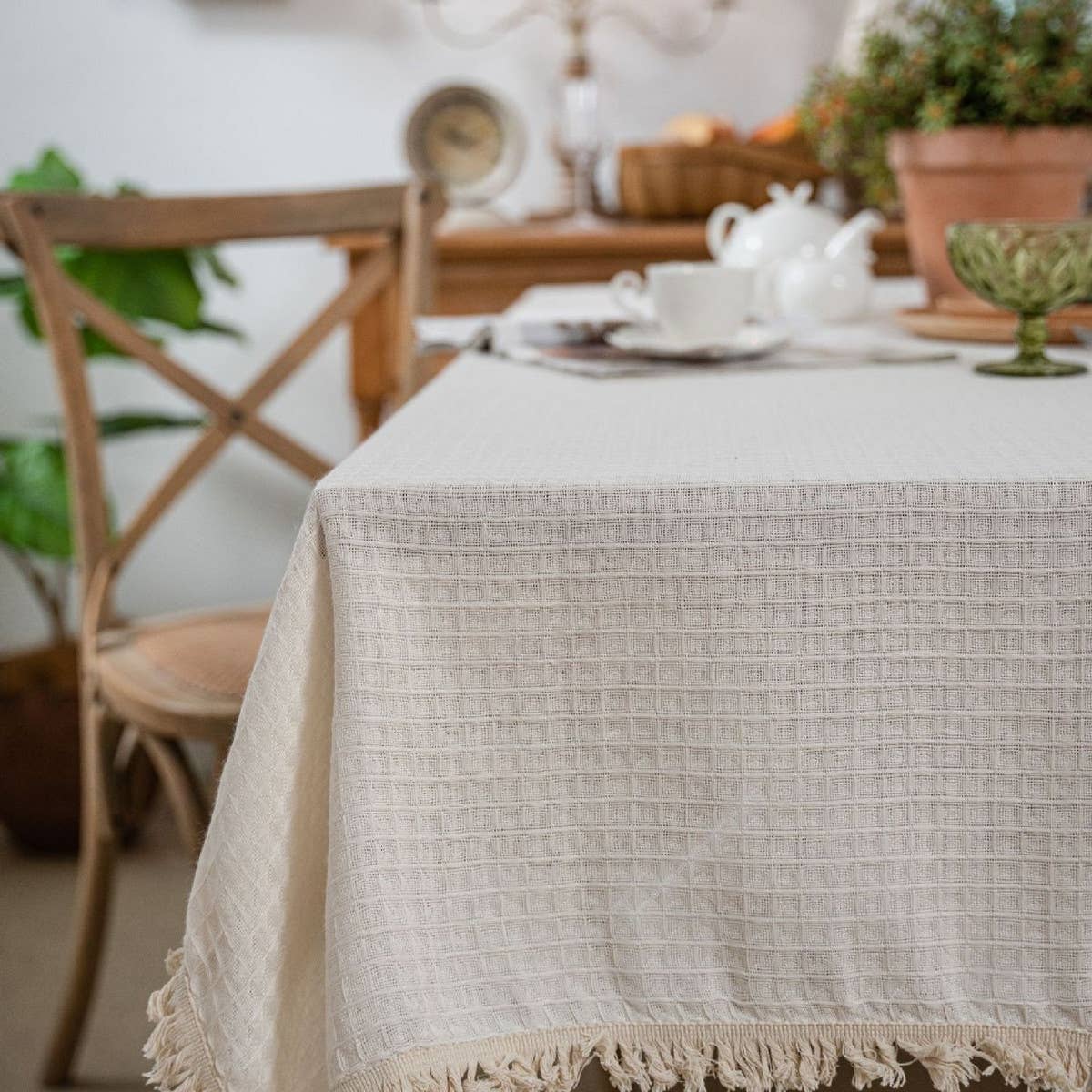 Waffle Tassel Solid Color Dining Table_Cwmm0971