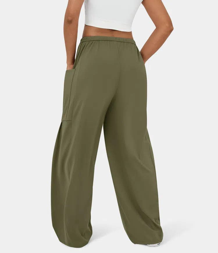 Stylish Elastic-Waist Pleated High-Waisted Pants