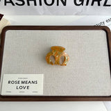 MEDIUM PUMPKIN ACETATE HAIR CLAW CLIP_CWAHA5957