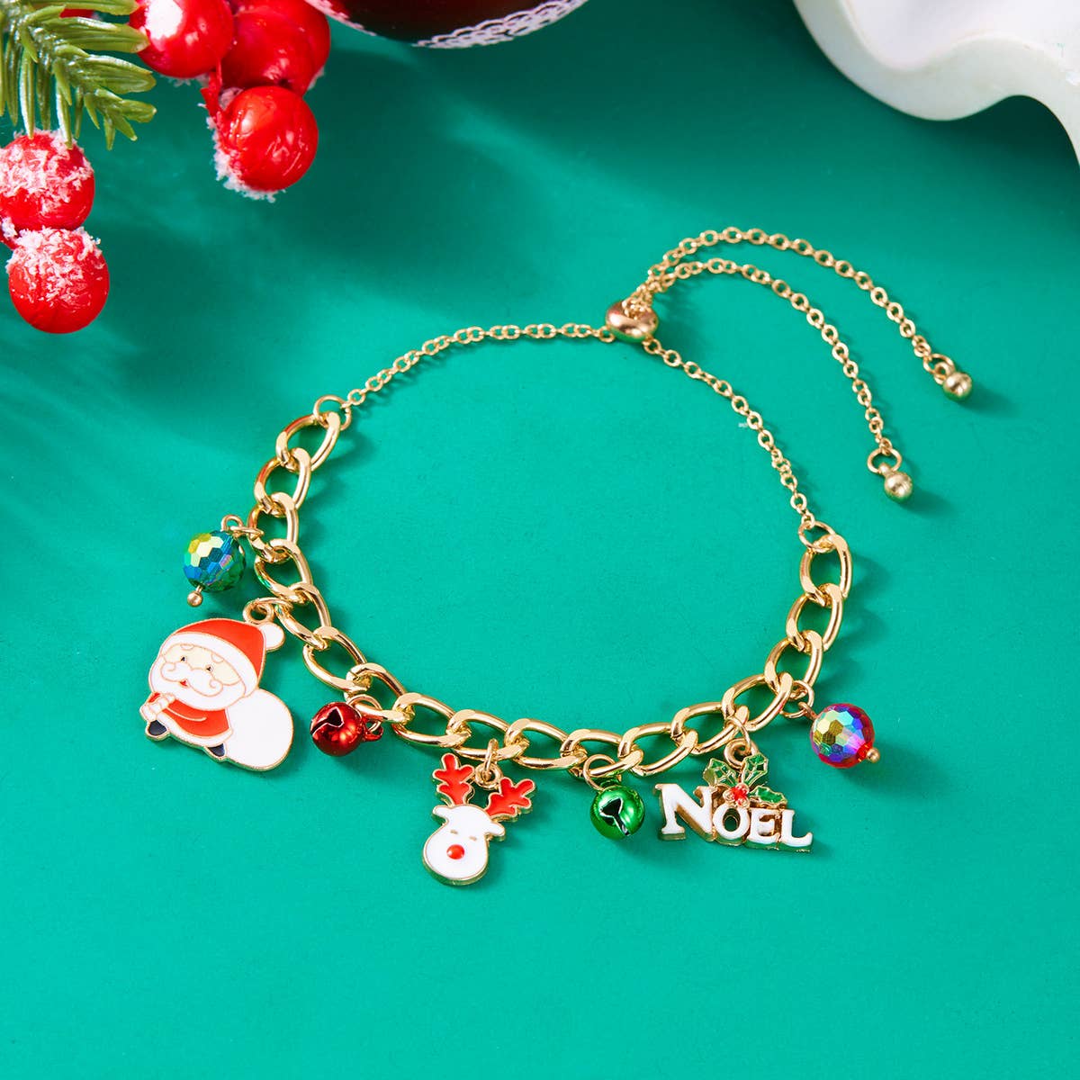 CHRISTMAS BELL WREATH PULL OUT BRACELET_CWAJE2392