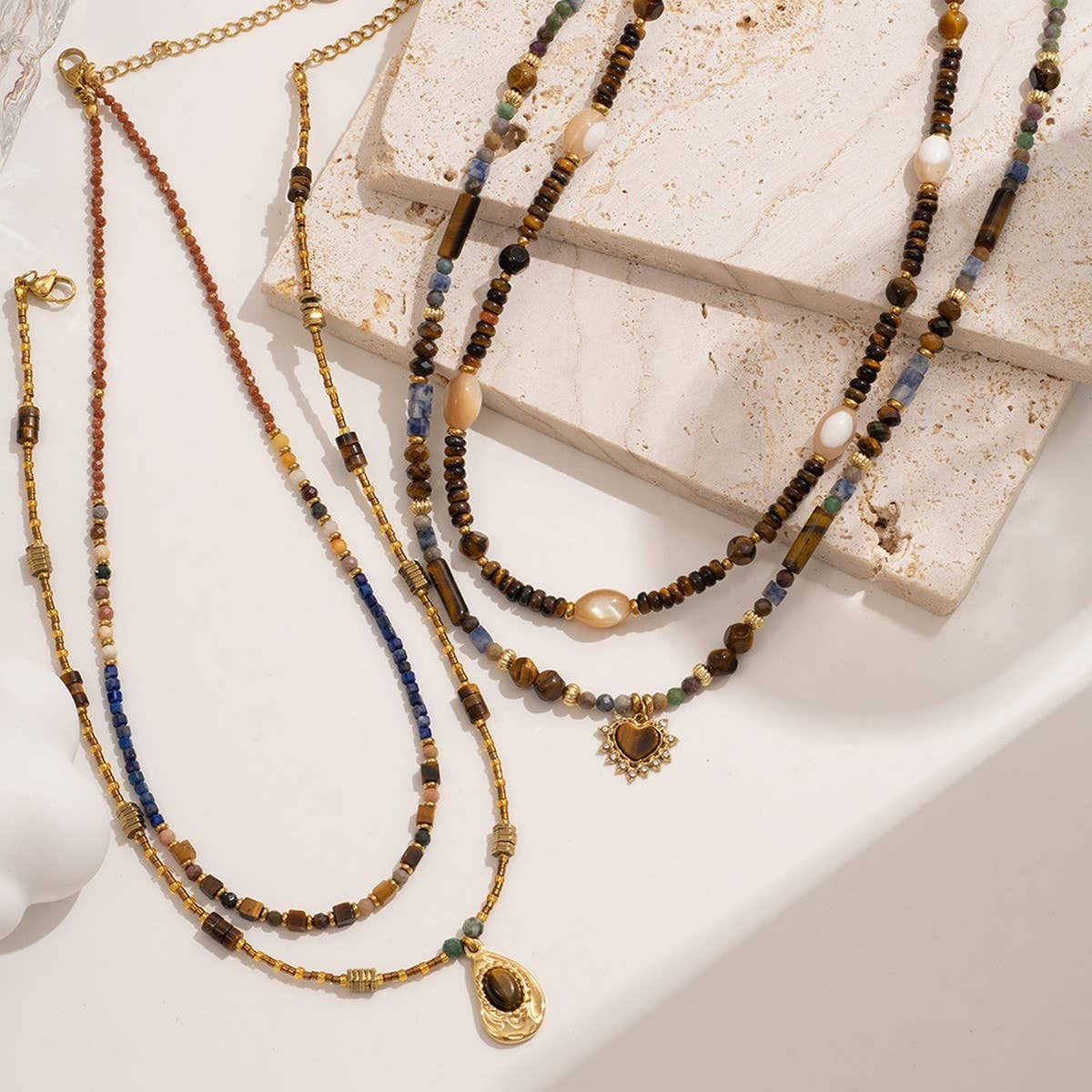 Tiger Eye Heart Pendant Beaded Necklace_Cwmm7547