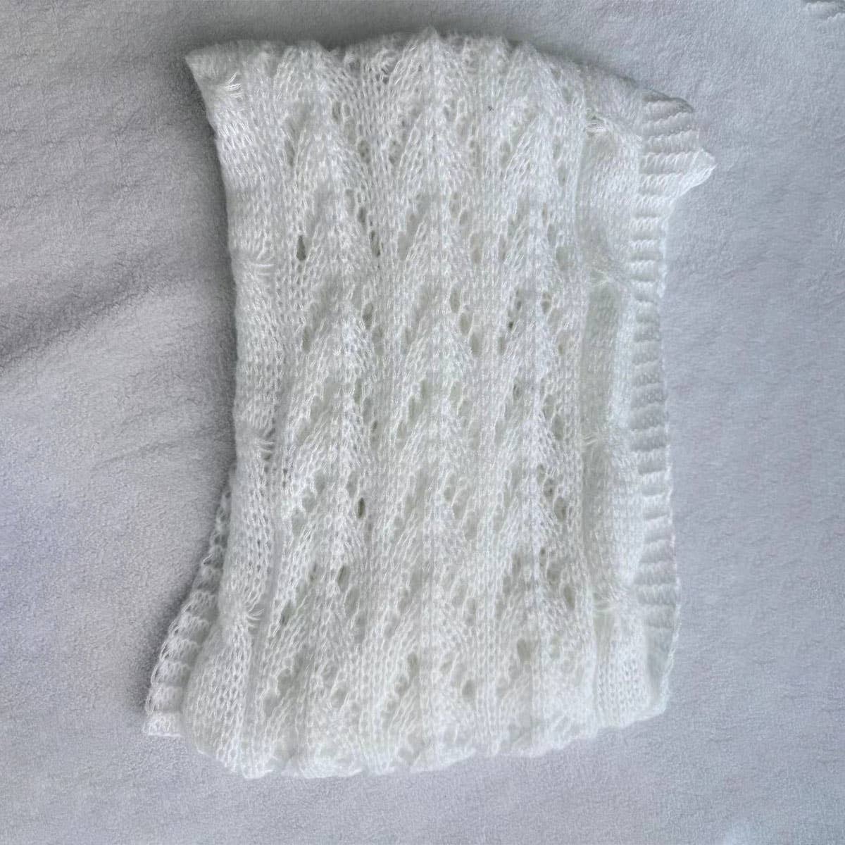 CABLE KNIT INFINITY SCARF WITH SLEEVES FOR FALL _CWASC1537