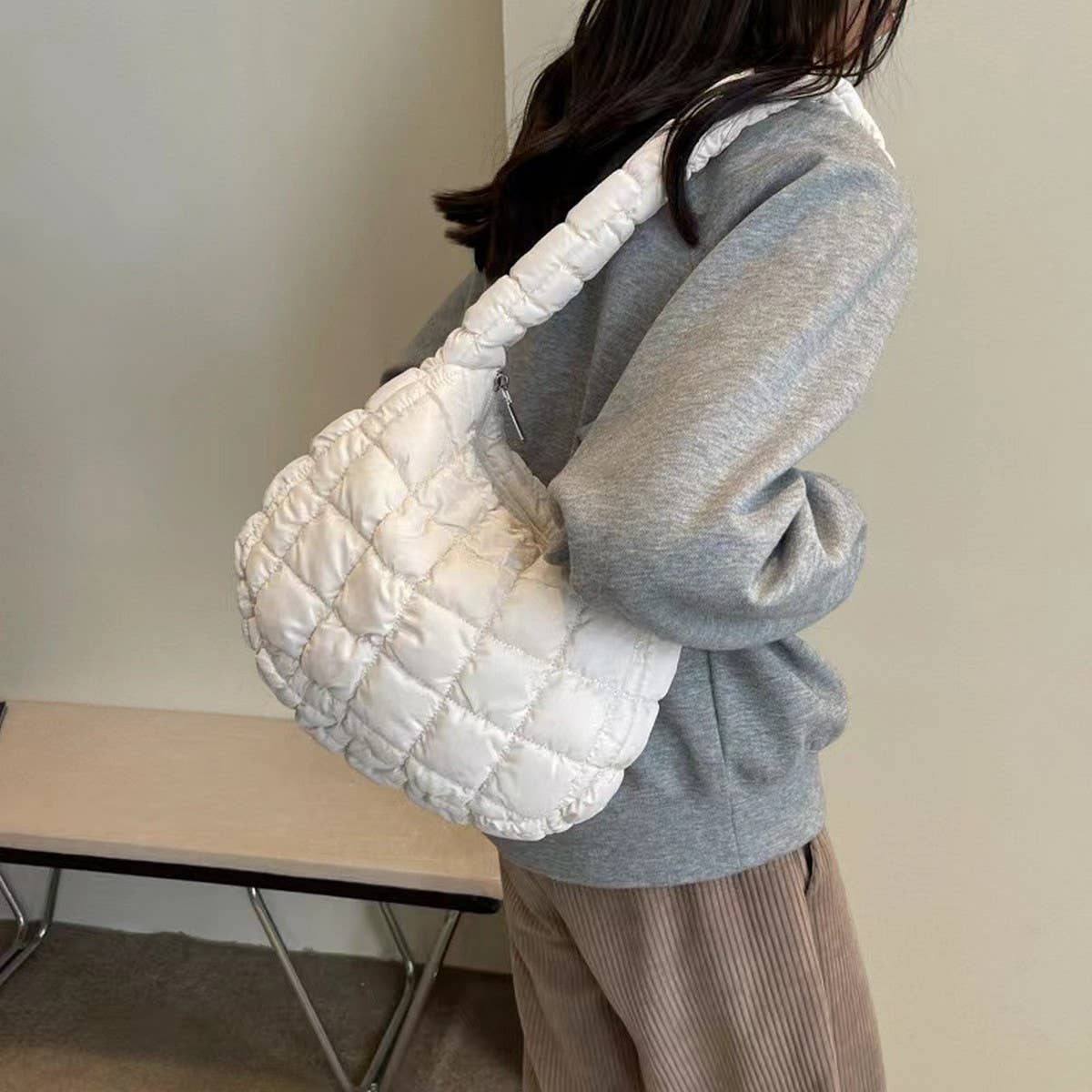 PUFFY CLOUD BAG SOFT CASUAL SHOULDER PURSE_CUAB00495
