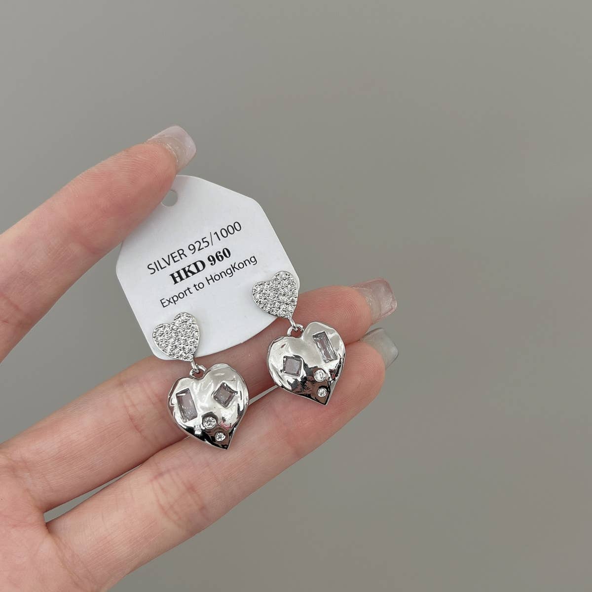 EXQUISITE DOUBLE HEART EARRINGS_CWAJE1350