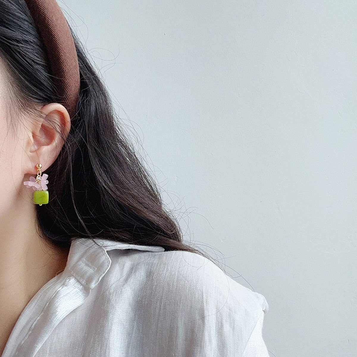 Green Garden Sweet And Gentle Earrings_Cwaje1699