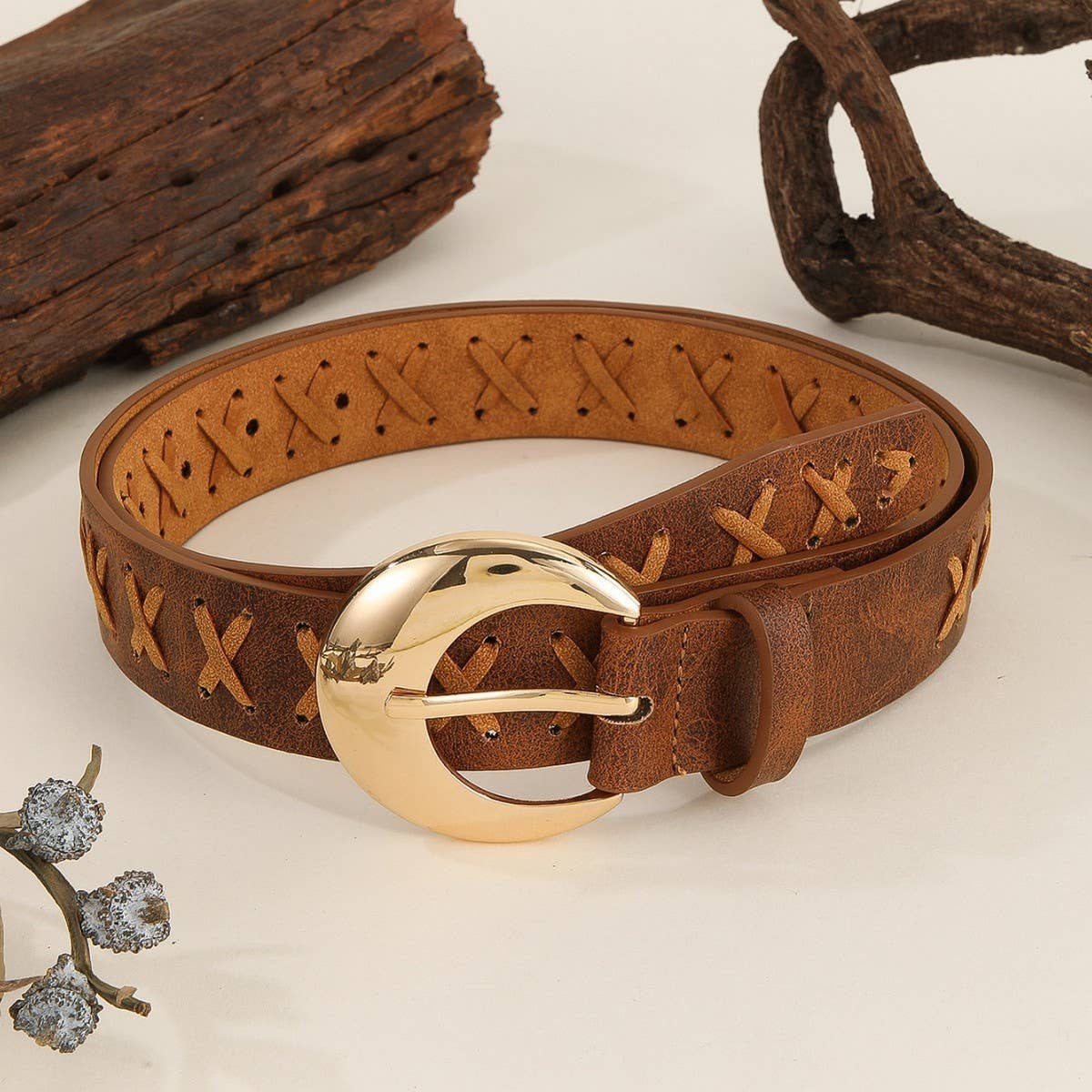 Vintage Distressed Hand-Woven Belt_Cwmm3929