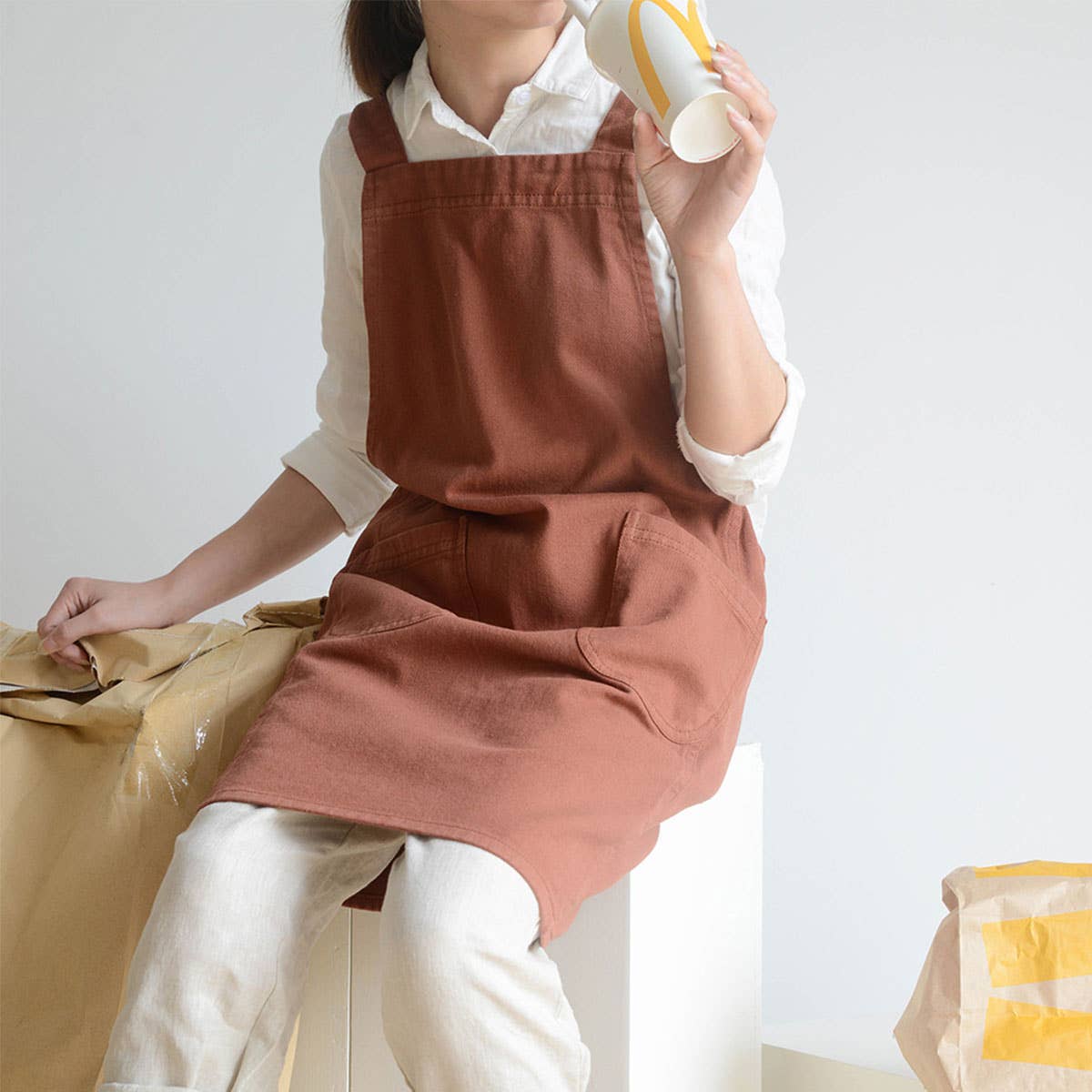 Waterproof Solid Color Linen Aprons With Pockets_Cwmm3303