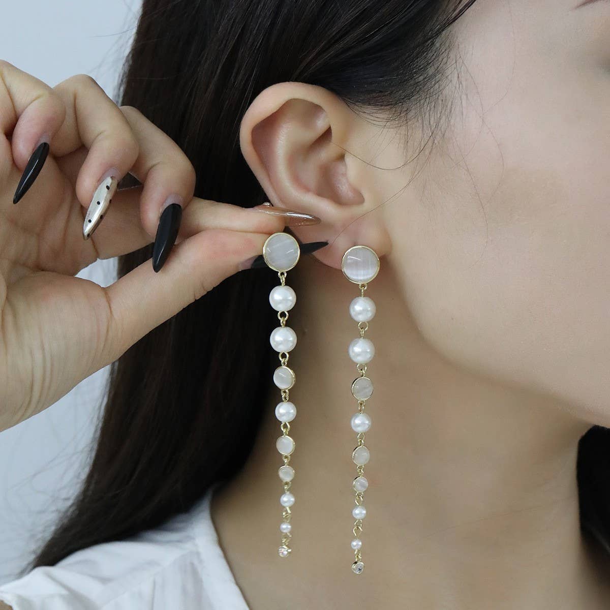 SMALL FRESH BOW PEARL INLAID ZIRCONIUM EARRINGS_CWAJE2851