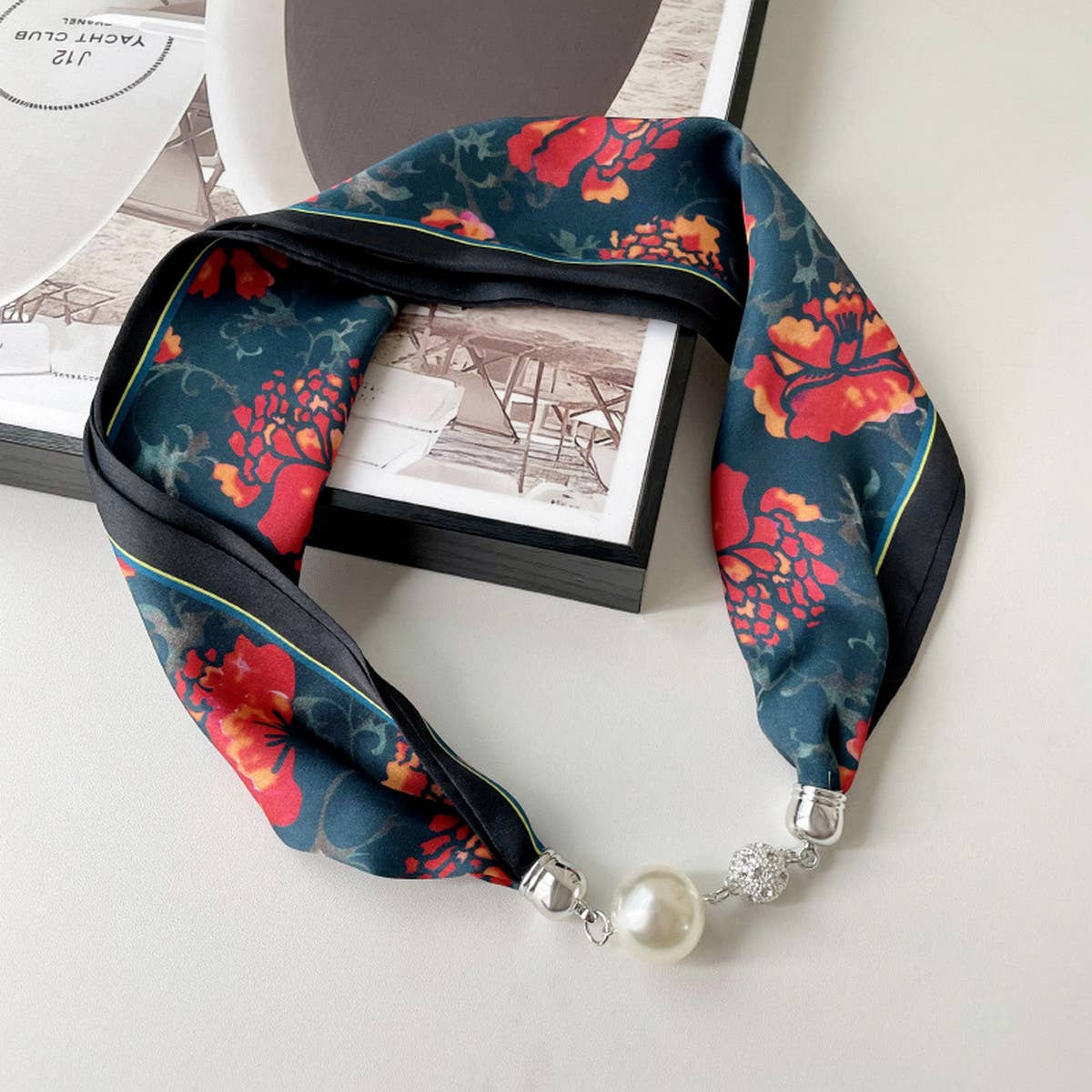 MAGNETIC SILK SCARF NECKLACE ELEGANT NECK WRAP_CWASC0752