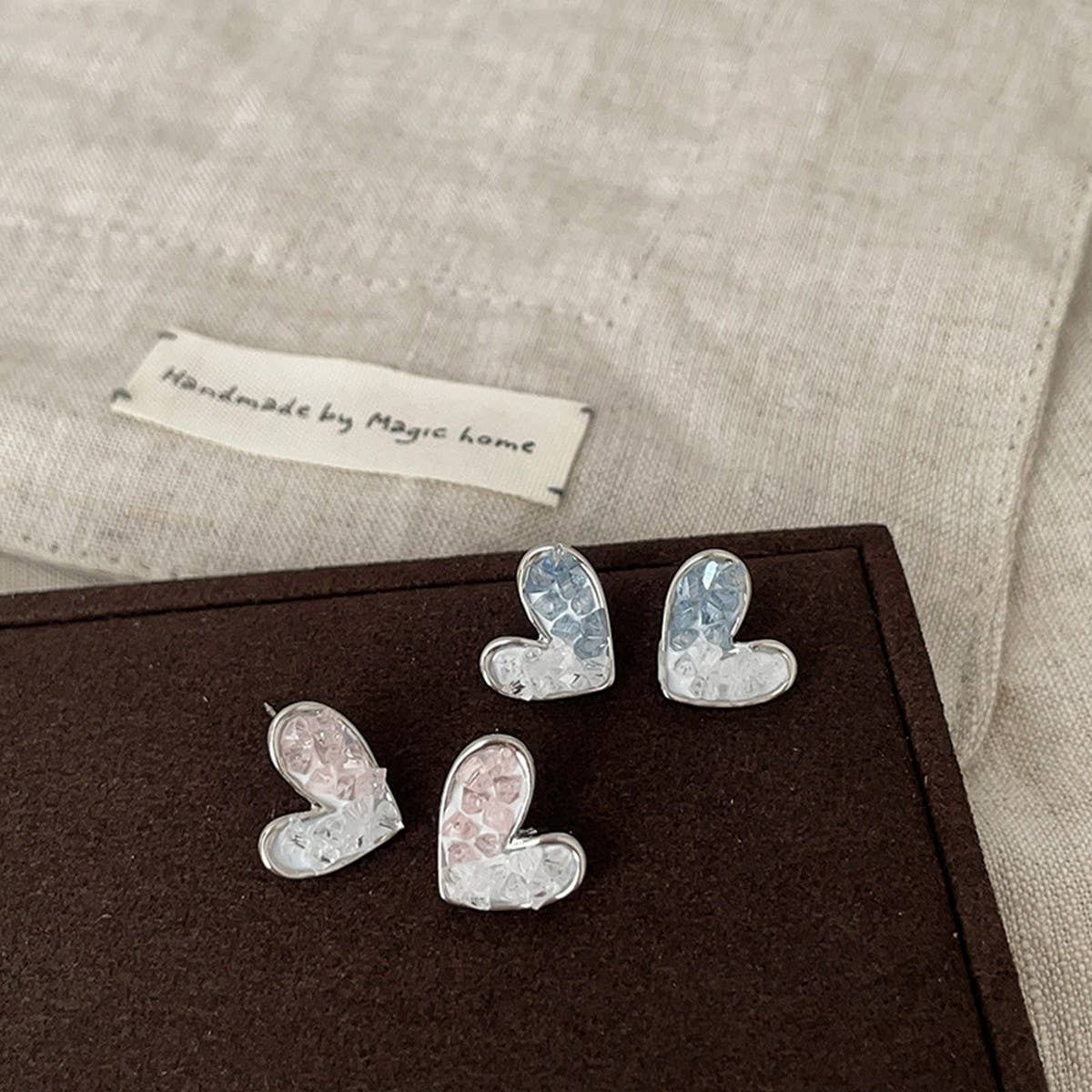 NEW GRADIENT HEART EARRINGS FOR VALENTINES DAY_CWAJE3168