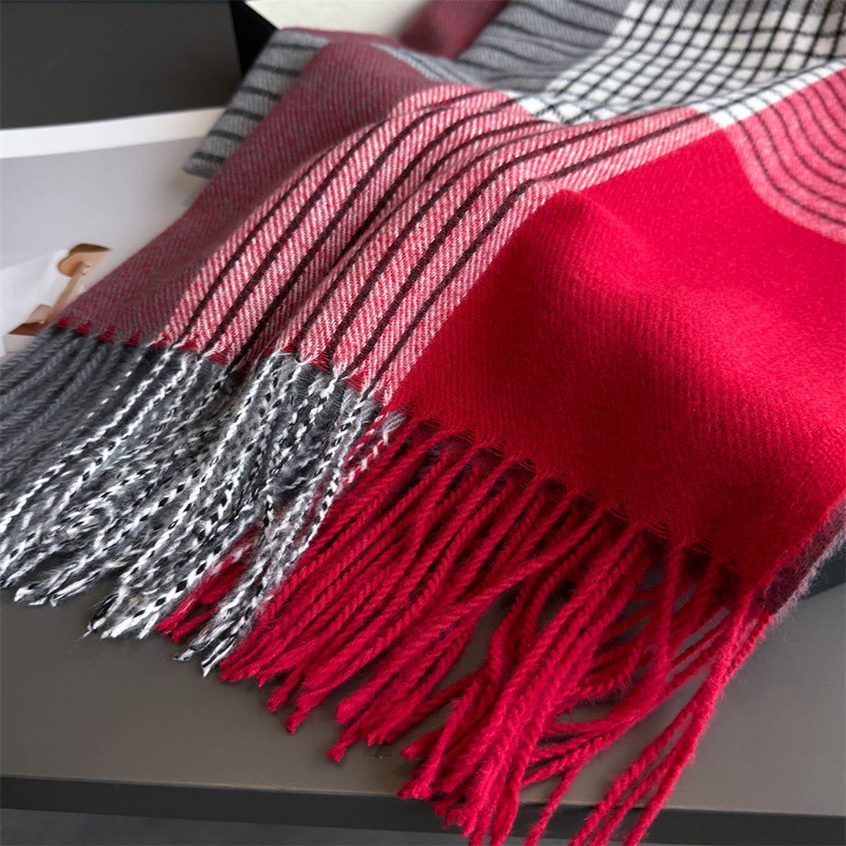 Colorblock Plaid Tassel Scarf Wrap For Winter_Cwasc03275