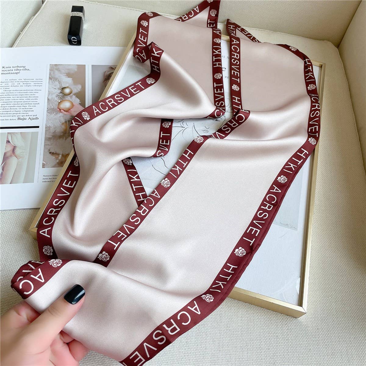 Wide Bevel Scarf With Printed Pattern Head Scarf_Cwasc1528