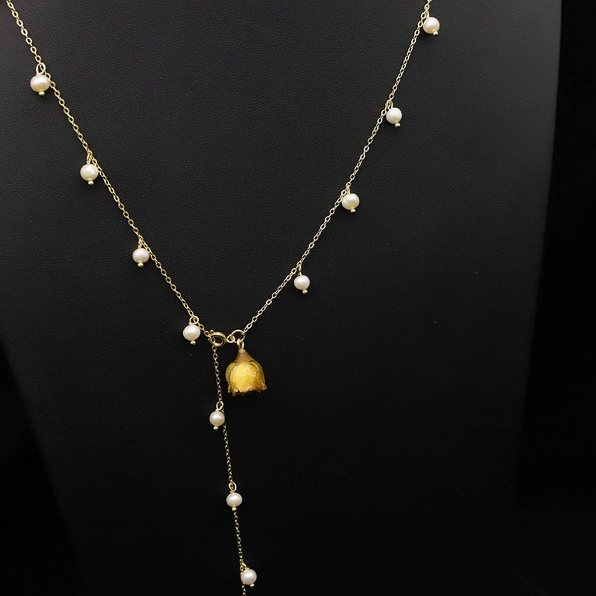 Womens High-End Pendant Vintage Pearl Necklace