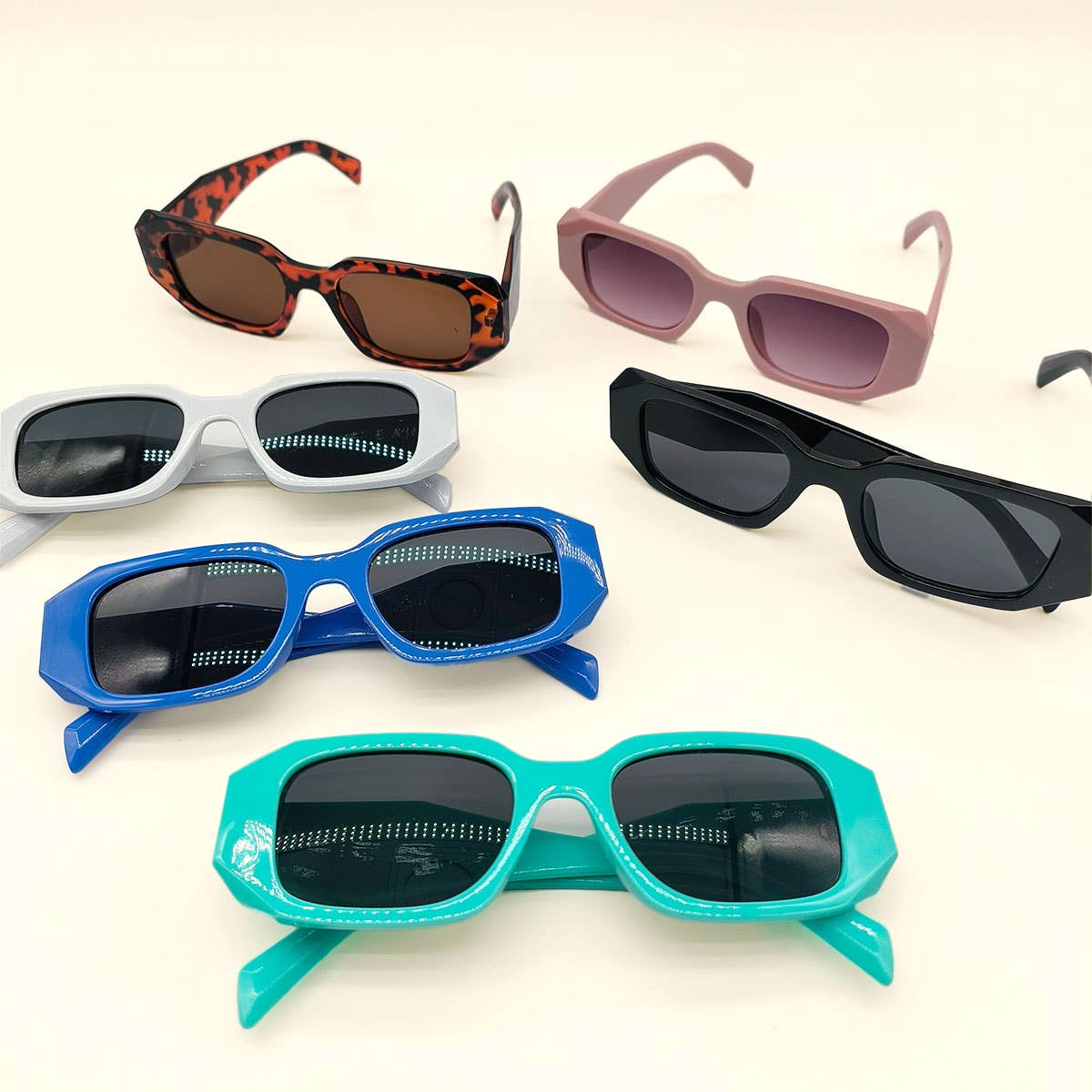 Wide Square Frame Fashion Sunglasses_Cwasg0094