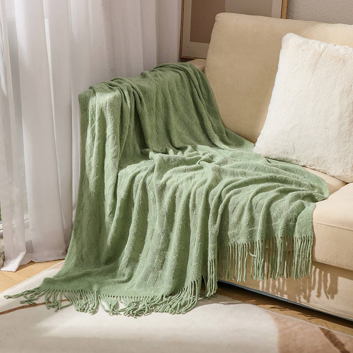SOFT WARM AND COMFORTABLE TASSEL SOFA BLANKET_CWMM0215