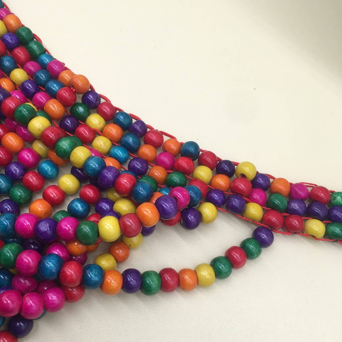 HANDMADE TASSEL COLORED WOODEN BEAD NECKLACE_CWMM4736