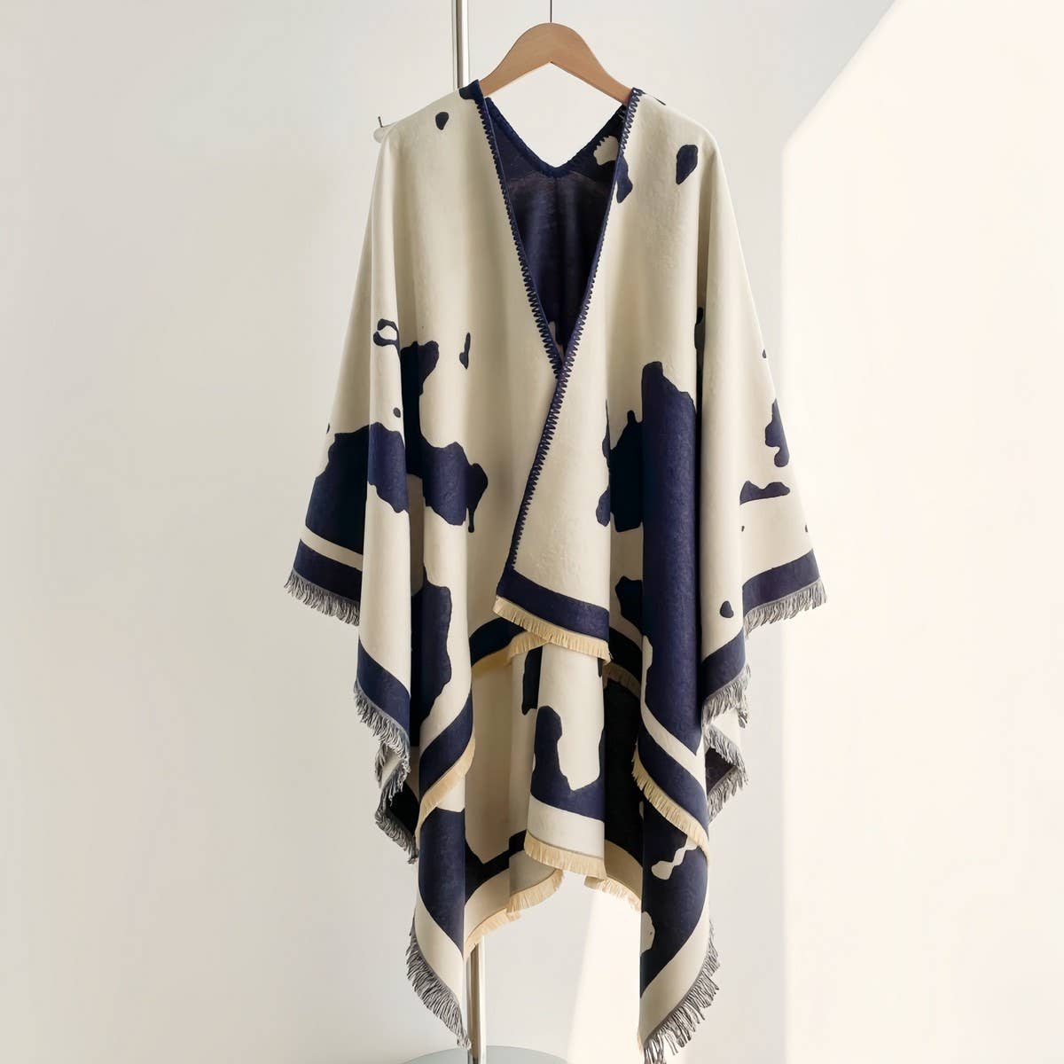 Korean Style Milk Pattern Shawl Women Thickcape_Cwocasl00091
