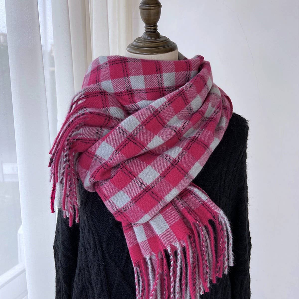PLAID TASSEL SCARF FOR WOMEN RETRO WINTER WARMTH_CWASC1454