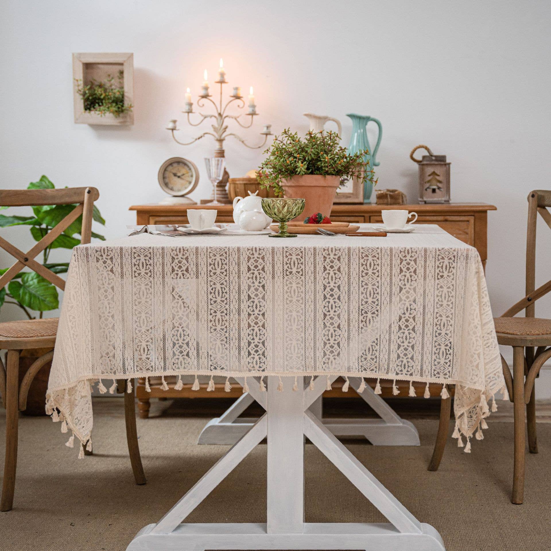 CROCHET HOLLOW TABLECLOTHS WITH TASSELS_CWMM0021