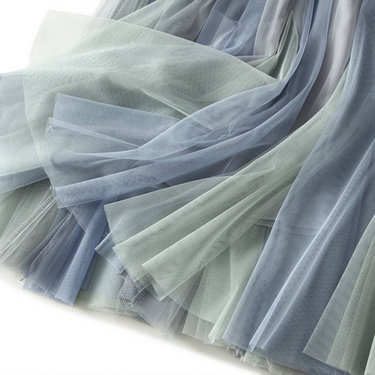 LAYERED OMBRE TULLE FLARED MAXI SKIRT_CWBMS0400