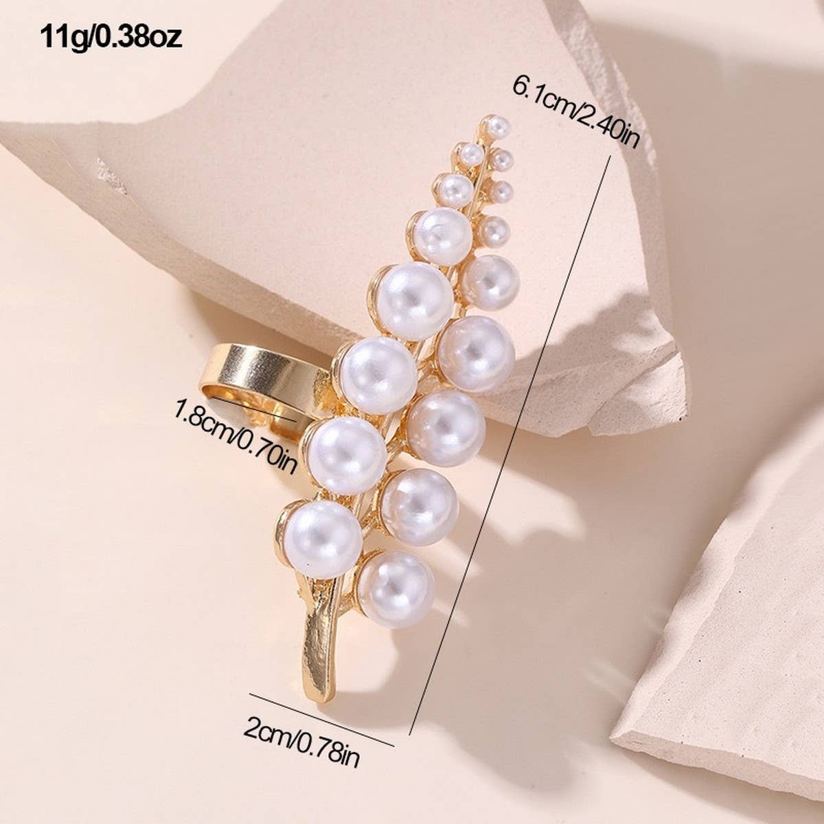 IRREGULAR HOLLOW WINDING IMITATION PEARL RING_CWMM3234