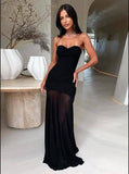 Solid-Color Hip-Hugging Pleated Strapless Dress