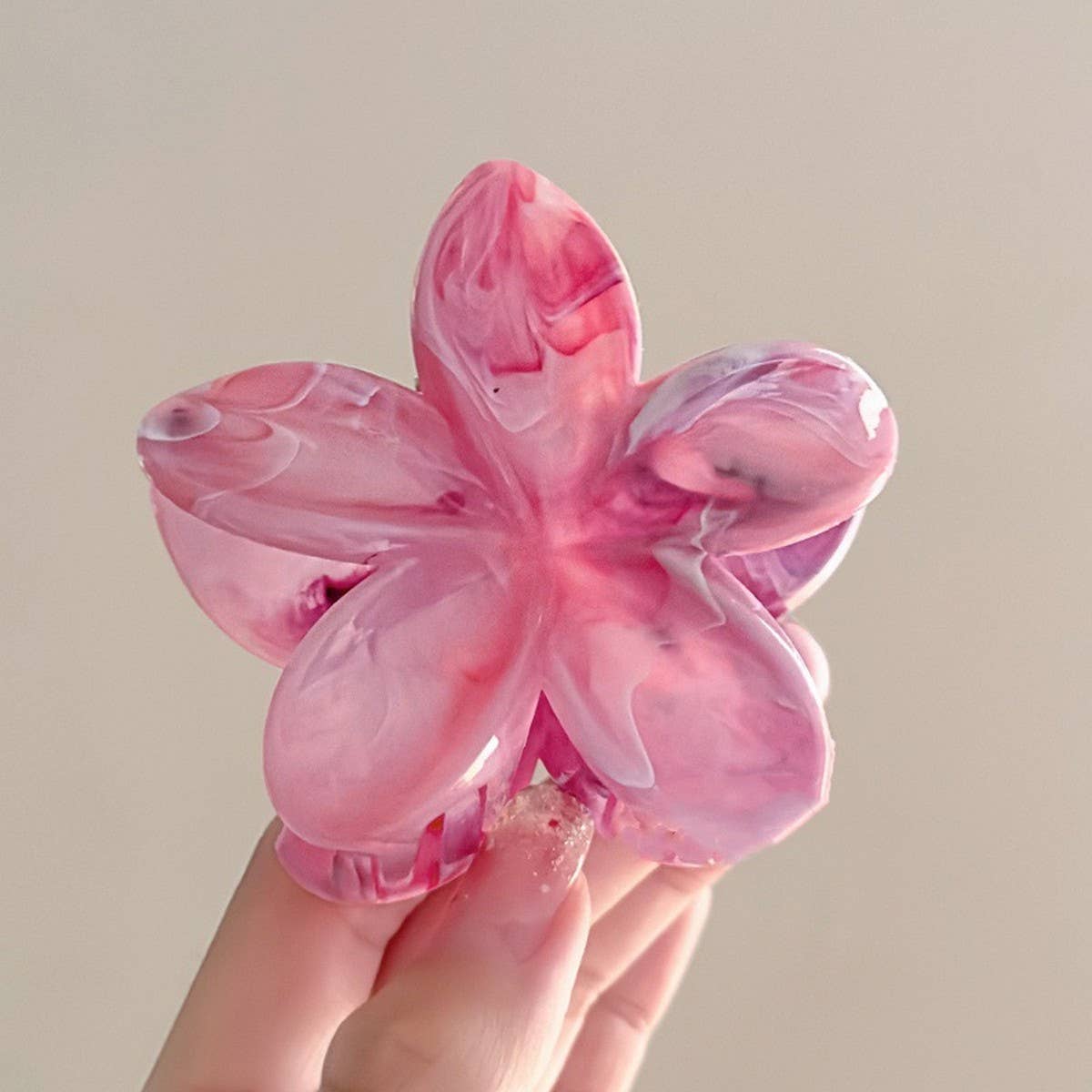MINT PLUMERIA ACRYLIC HAIR CLAW TIE DYE CLIP_CWAHA2638