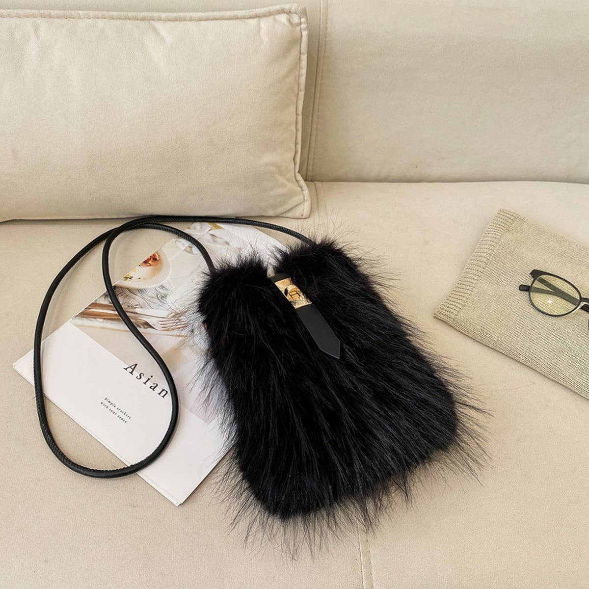 FAUX FUR PLUSH PHONE BAG CROSSBODY SHOULDER_YMC51 023A