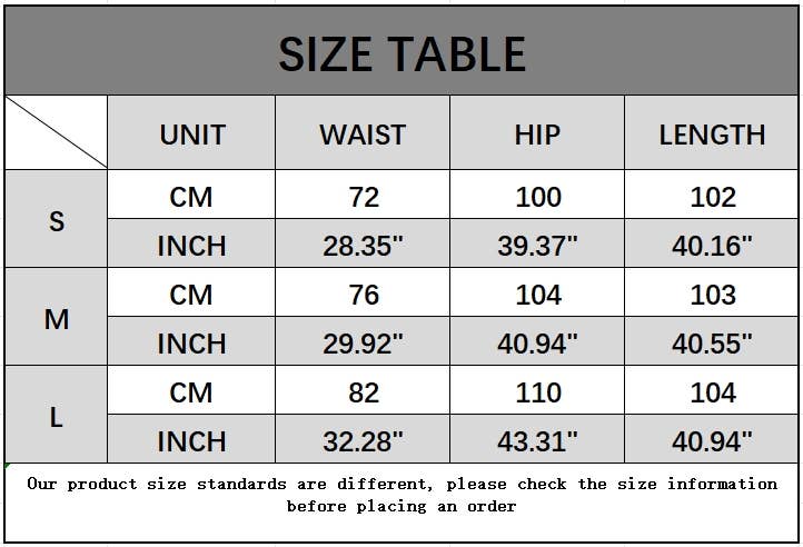 Straight-Leg Jeans With Multiple Pockets