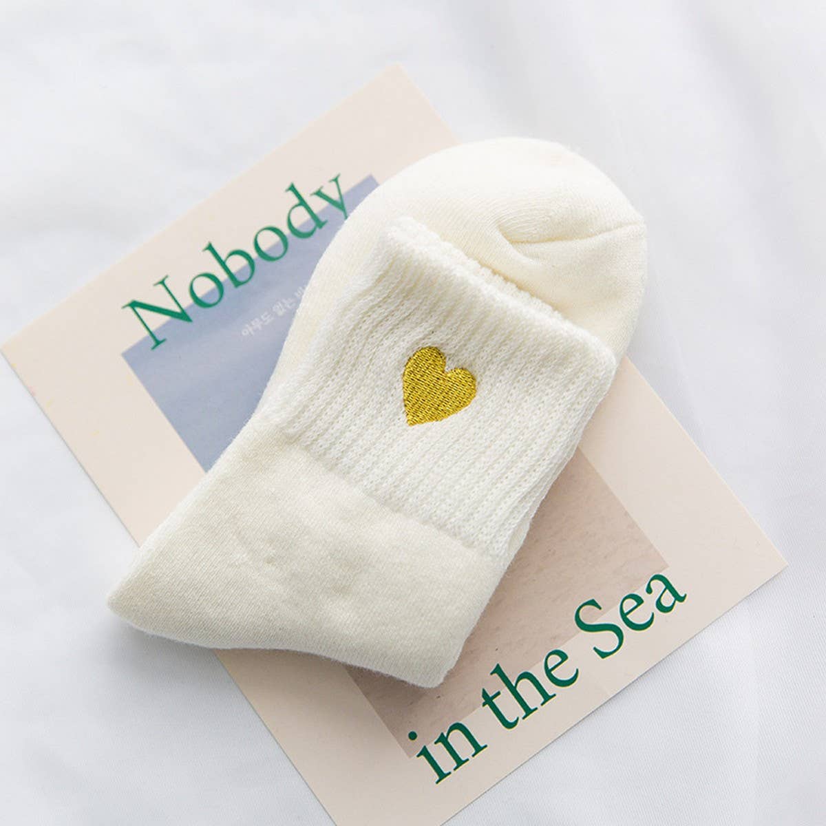 Winter Heart Embroidery Warm Terry Socks_Cwms1002