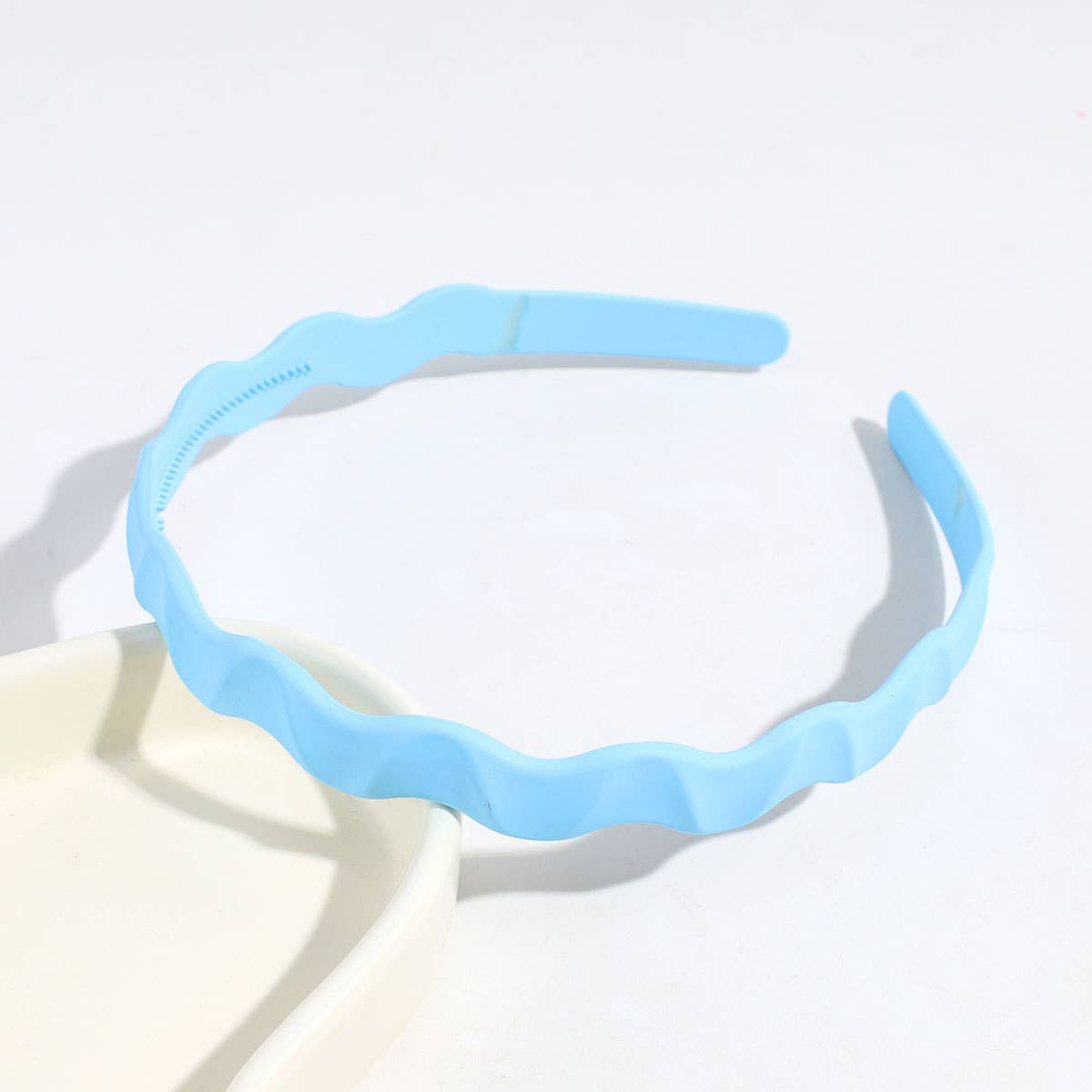 Versatile And Simple Thin Wave Headband