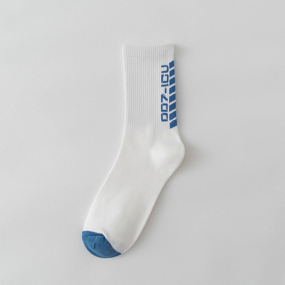 COTTON BREATHABLE LETTER SPORTS MID CALF SOCKS_CWMS1417