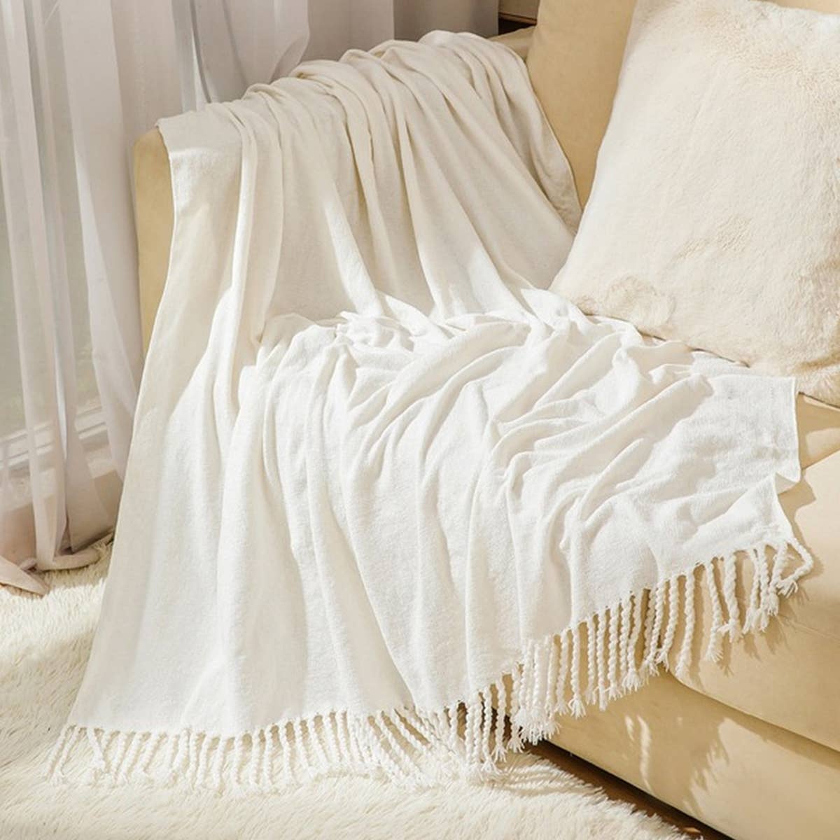 FRINGED SOFT AND WARM KNITTED BLANKET_CWMM0201