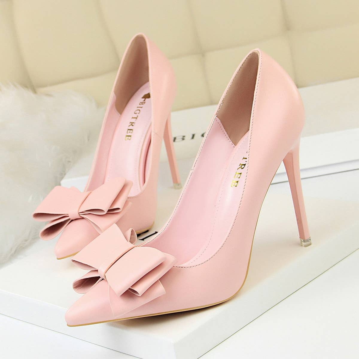 SLIM SHALLOW MOUTH POINTED BOW HIGH HEELS_CWSHH0045