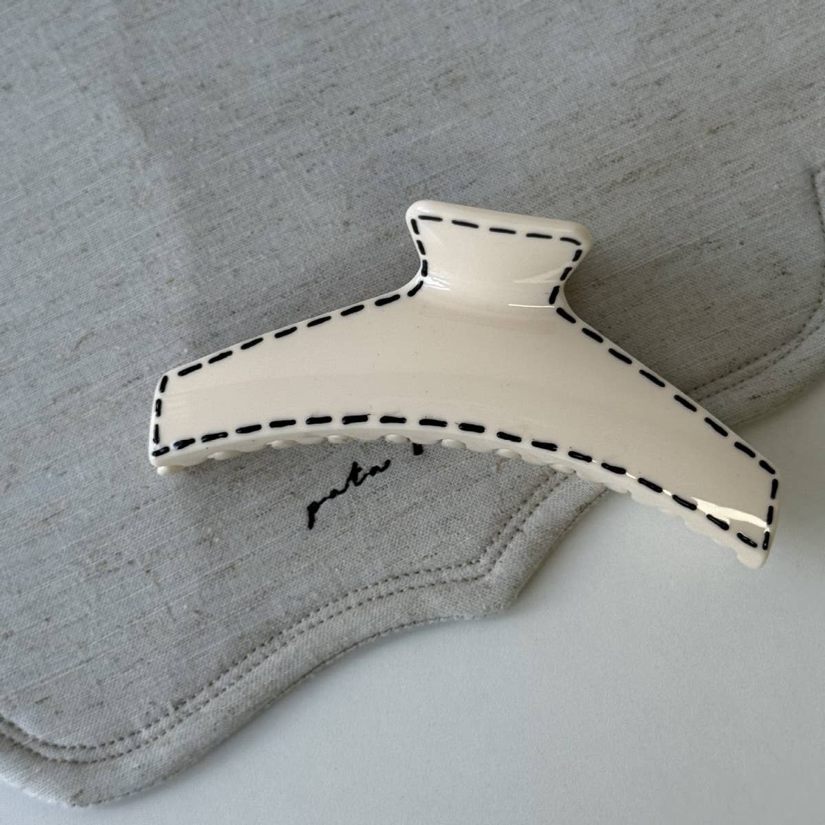 Milk Coffee Print Claw Clip Chic Bun Accessory_Cwaha08238