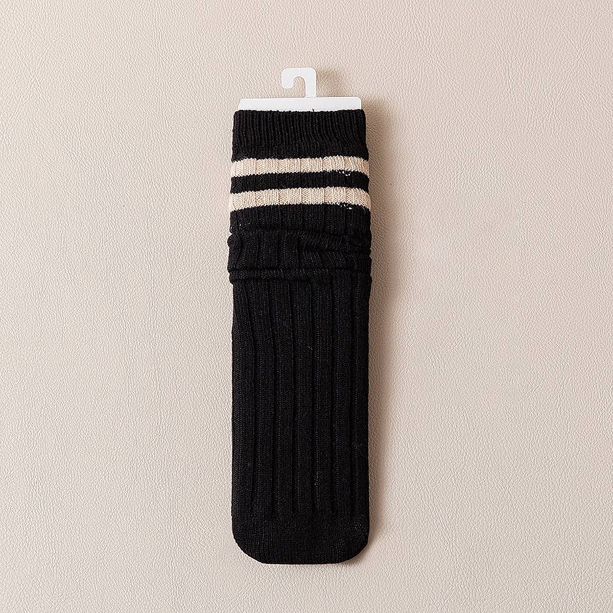 AUTUMN AND WINTER TWO BAR STACKED SOCKS_CWMS0998