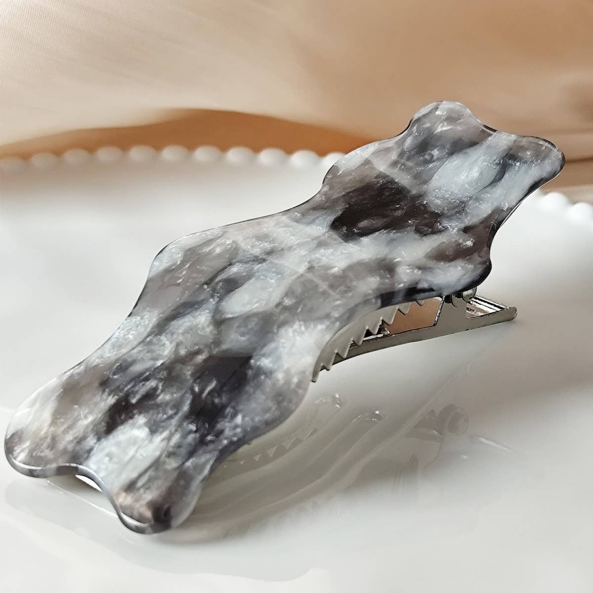 Colorful Line Acetate Duckbill Hair Clip_Cwaha07158