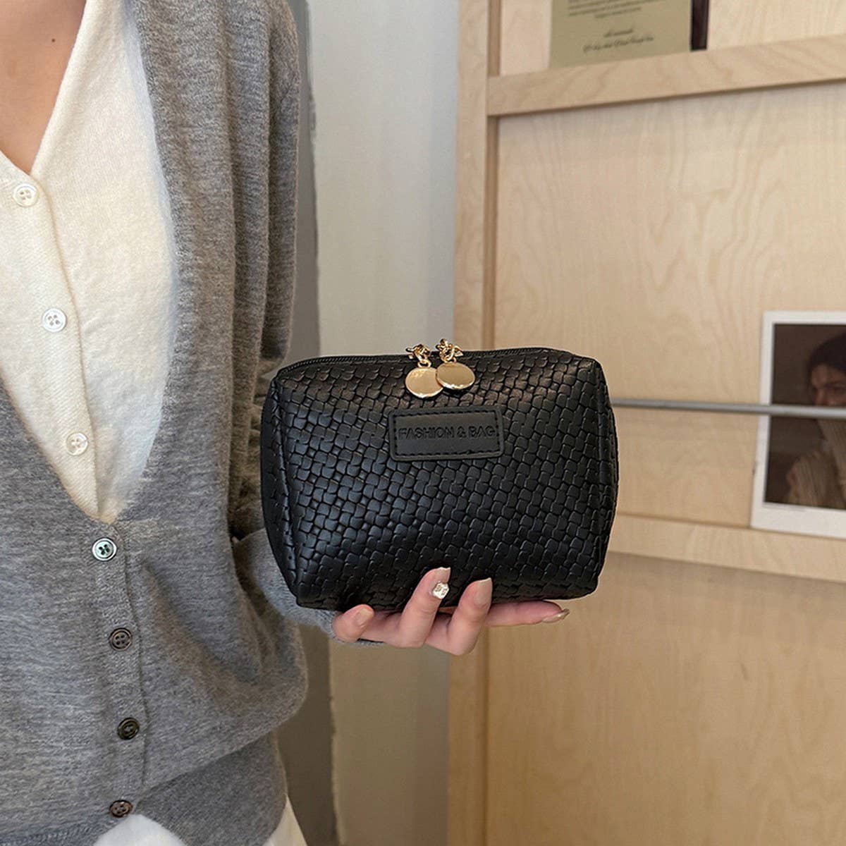 PORTABLE WOVEN PATTERN HIGH END COSMETIC BAG_CWAB4402