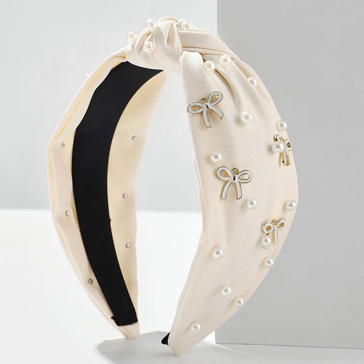 SOLID COLOR PEARL BOW KNOTTED WIDE BRIM HEADBAND_CWAHA2606