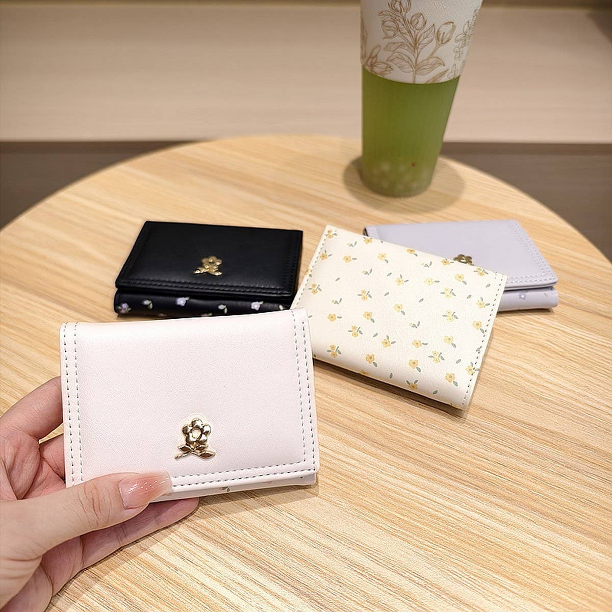 Trendy Printed Mini Trifold Wallet For Students_Cwab06229