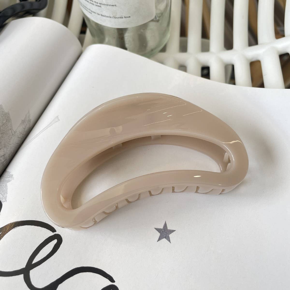 Cwaha1518_Simple Semi Circular Arc Large Hair Claw Clip
