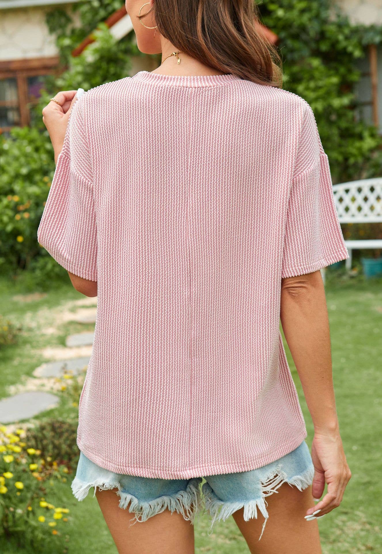 Wavy Striped Short Sleeve Pocket T-Shirt