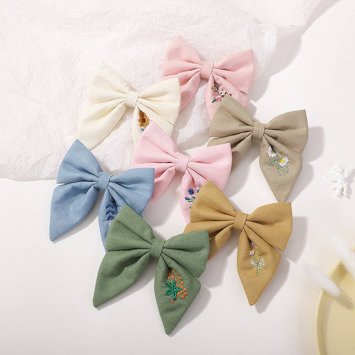 CHILDRENS EMBROIDERED FLORAL BOW HAIRPIN_CWAHA2352
