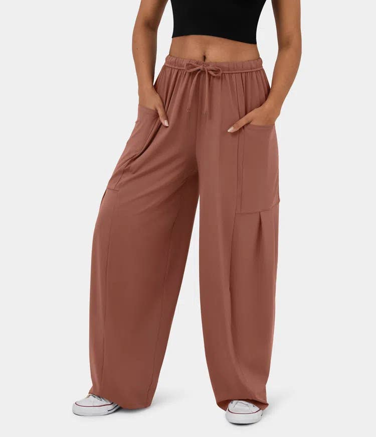 Stylish Elastic-Waist Pleated High-Waisted Pants