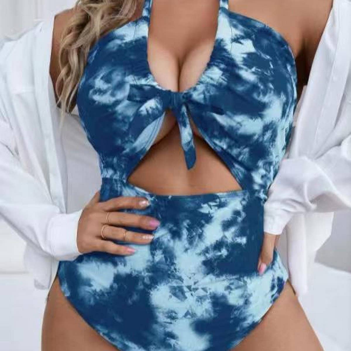 OVERSIZED PRINTED BACKLESS ONE PIECE BIKINI_CWMW0605