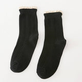 AUTUMN AND WINTER COLLEGE STYLE MID TUBE SOCKS_CWMS0980