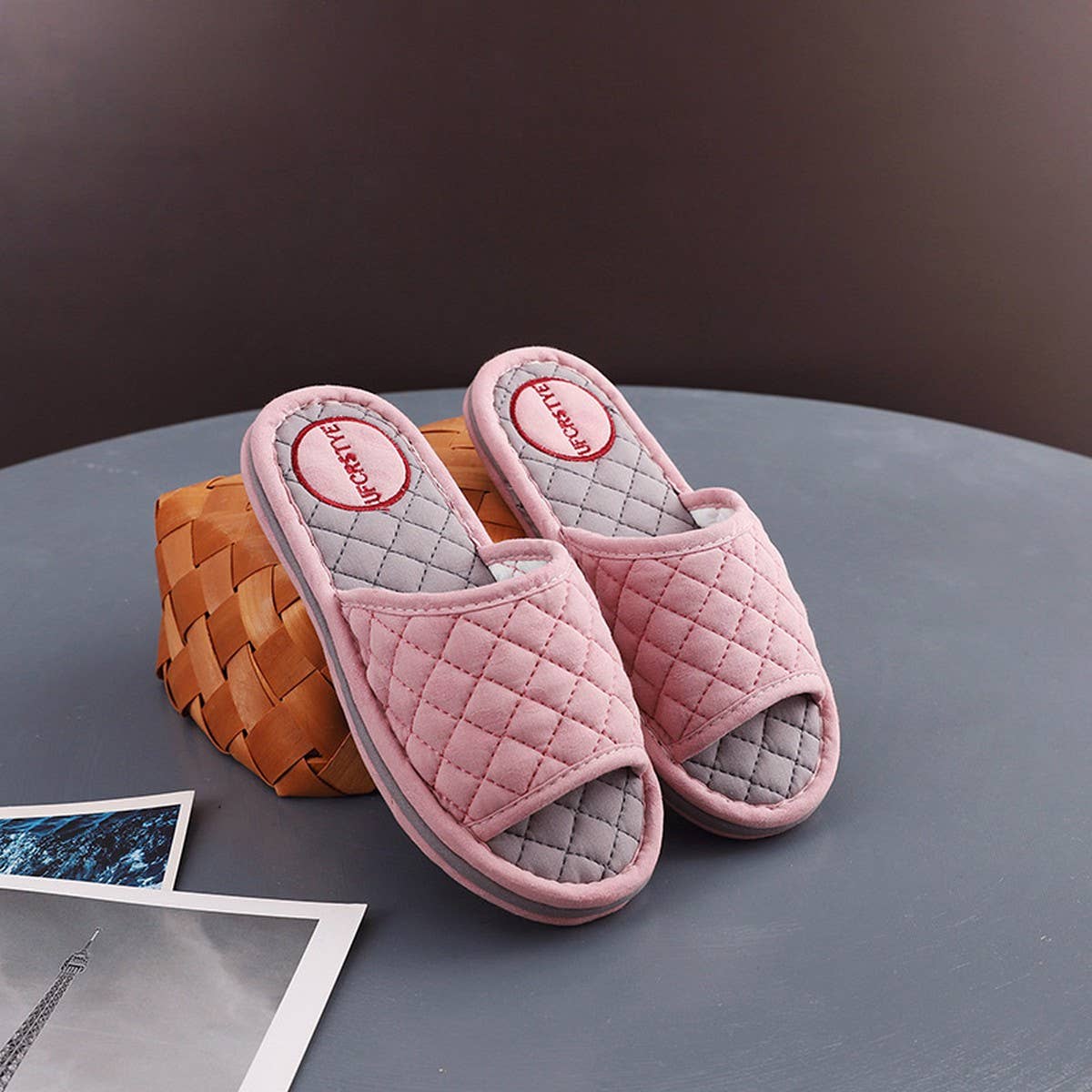 MACHINE WASHABLE INDOOR SLIPPERS FOR COUPLES_CWSHF0187