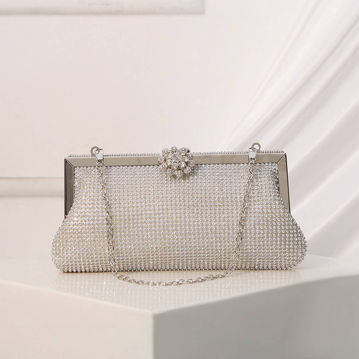 2024 NEW DIAMOND FLOWER CLUTCH_CWAB2494